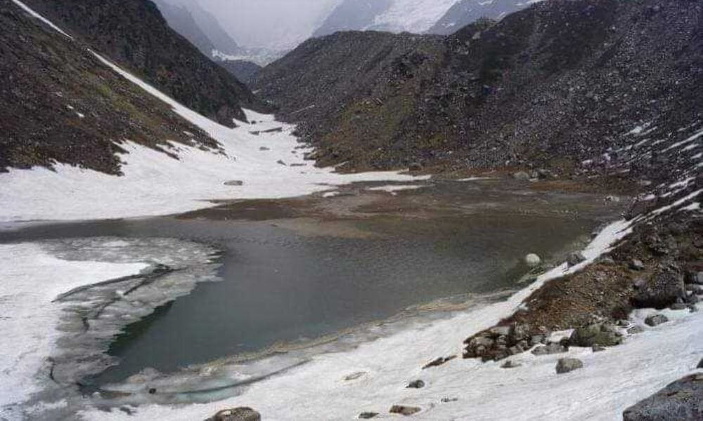 About Chorabari Lake