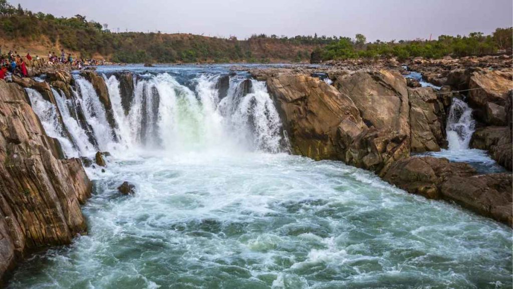  Dhuandhar Falls, Jabalpur