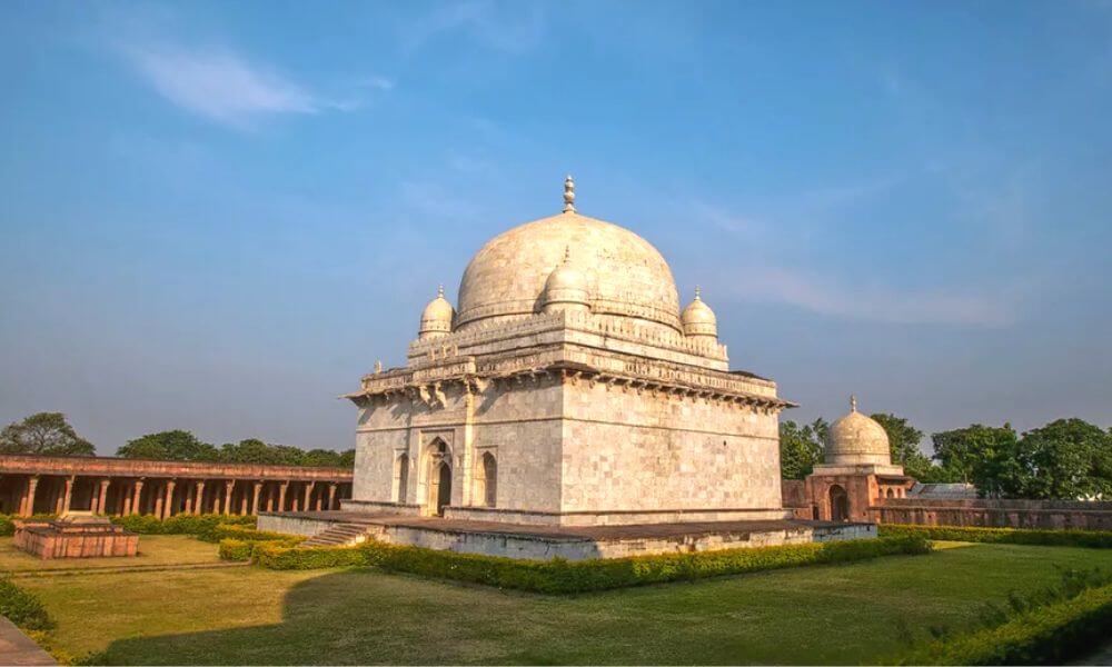 Hoshang Shah Tomb