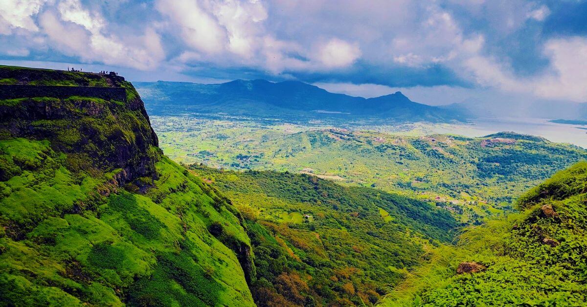 Lonavala- Best 10 Unmissable Places To Visit 2022!