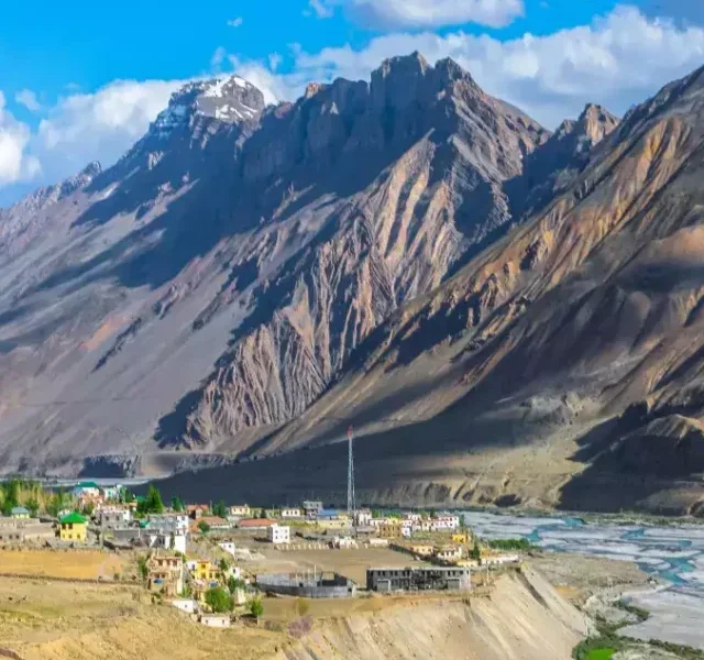 cropped-Kaza-town-in-Spiti-Himachal-Pradesh.webp