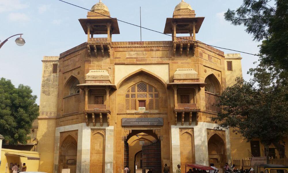Places To Visit In Ajmer-Akbar’s Palace & Museum