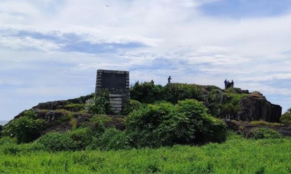 About Daria Bahadurgad Fort