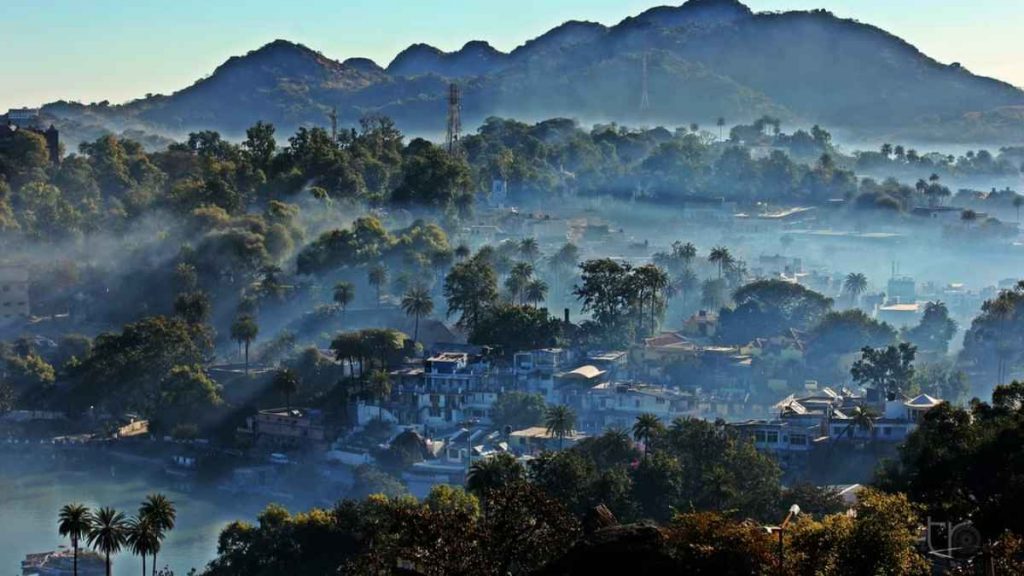 Mount Abu Sees Snowfall