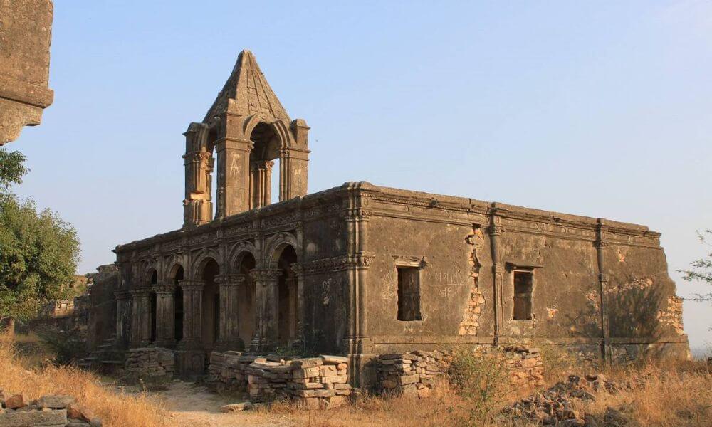 About Roha Fort