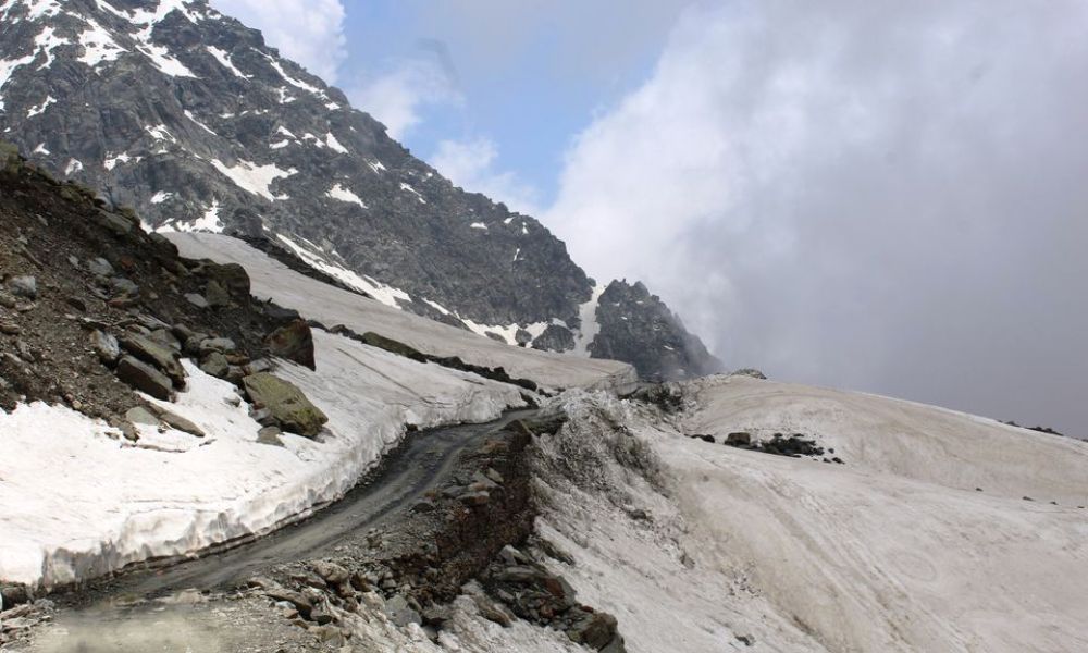 Sach Pass