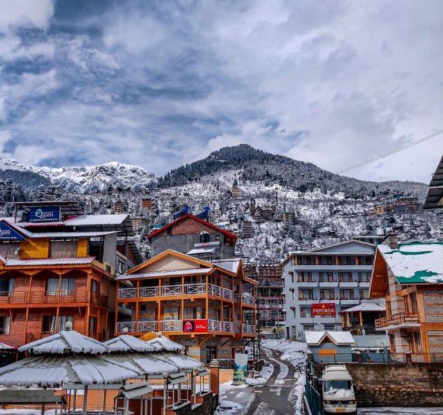 Manali: An Adventures Trip To The Magical Snowy Hills!