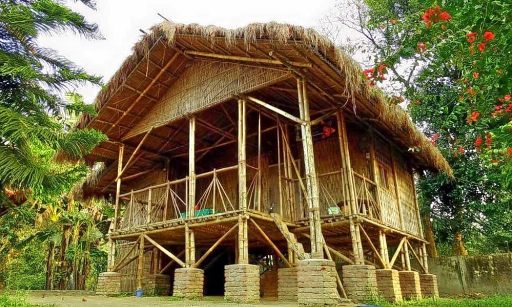 Bamboo Hut Stay