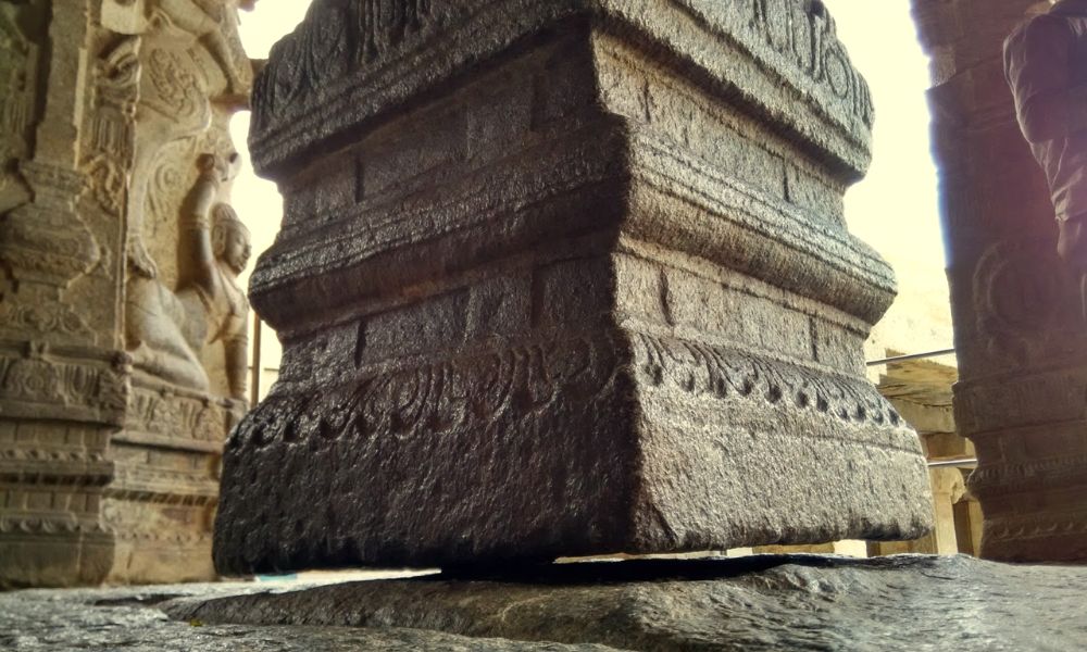 The Hanging Pillar At Lepakshi, Andhra Pradesh