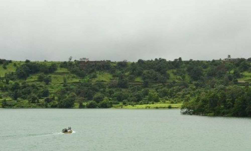 Kapurbawdi Lake
