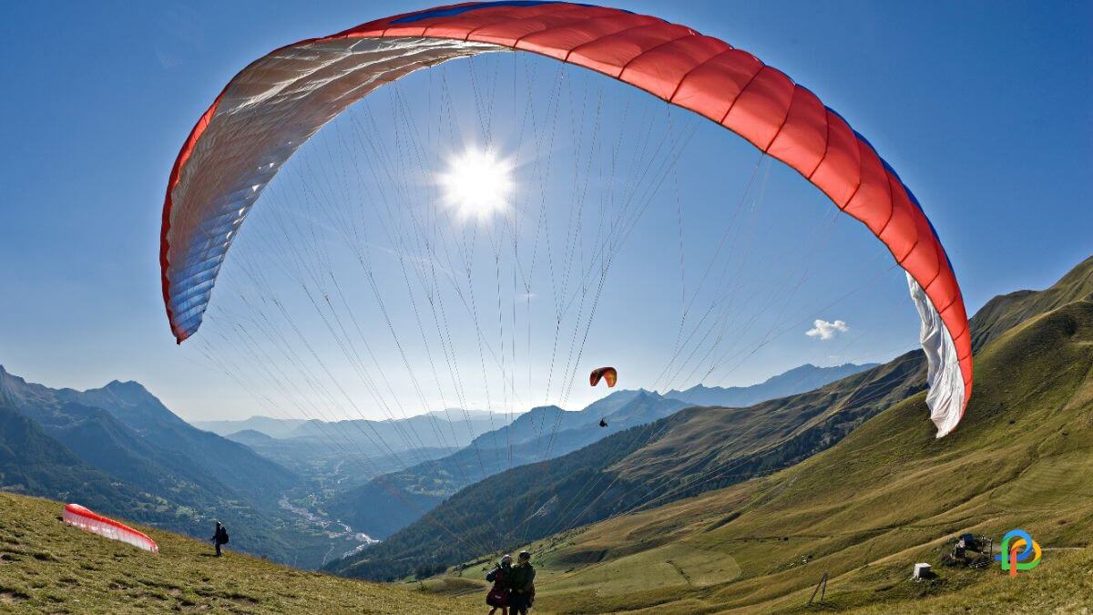 places for Parasailing in India - Uttarakhand