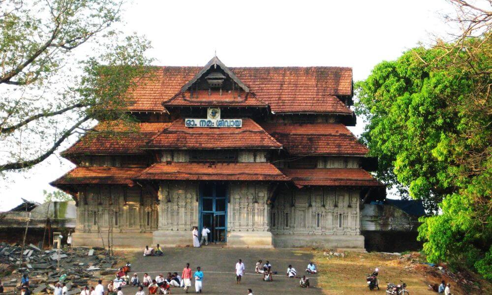 Vadakkumnathan Temple 