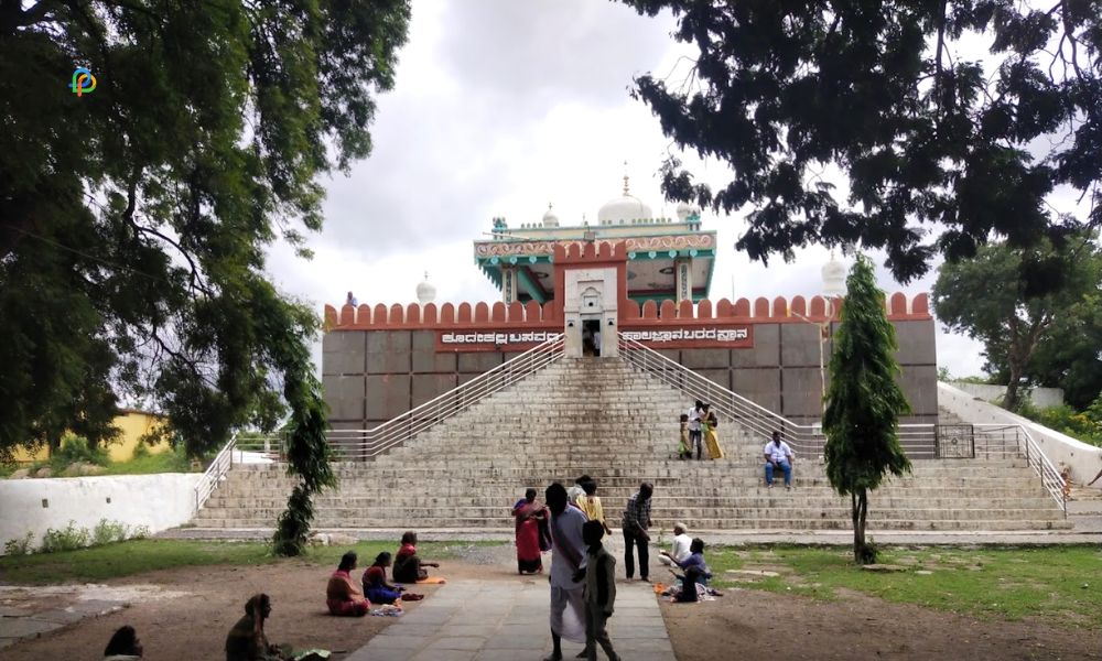 Kodekal Basavanna Temple