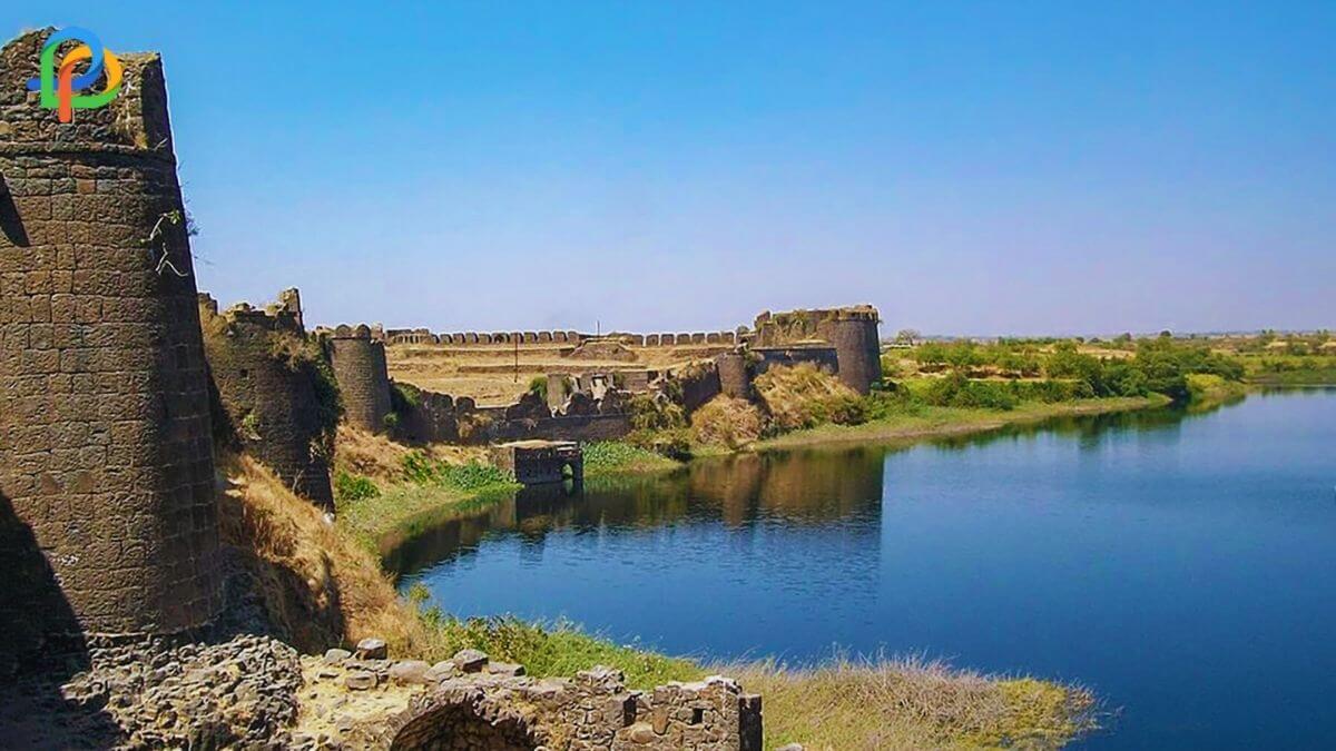 Places To Visit In Osmanabad - Naldurg Fort