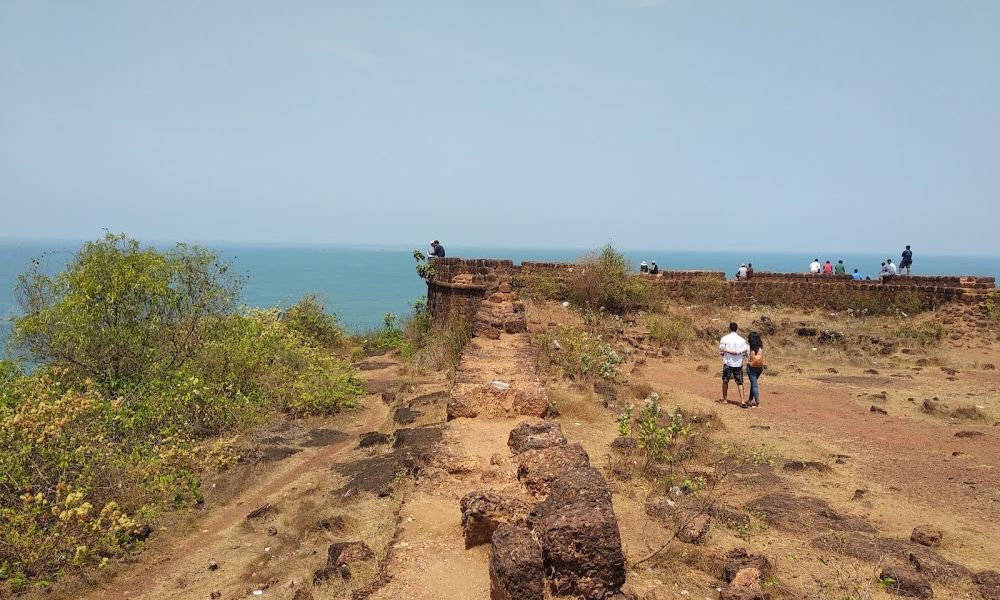 Chapora Fort travel guide