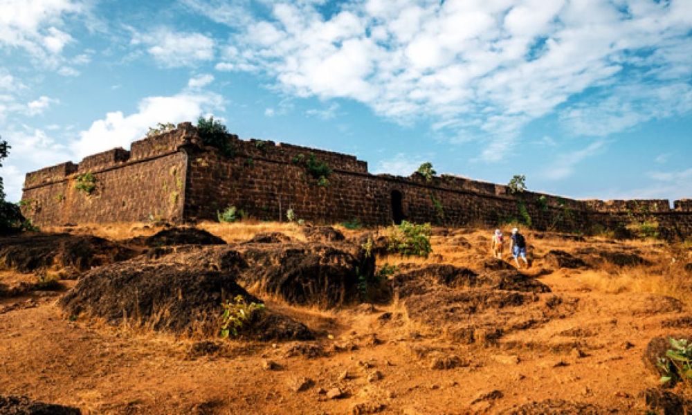 Chapora Fort Travel Guide