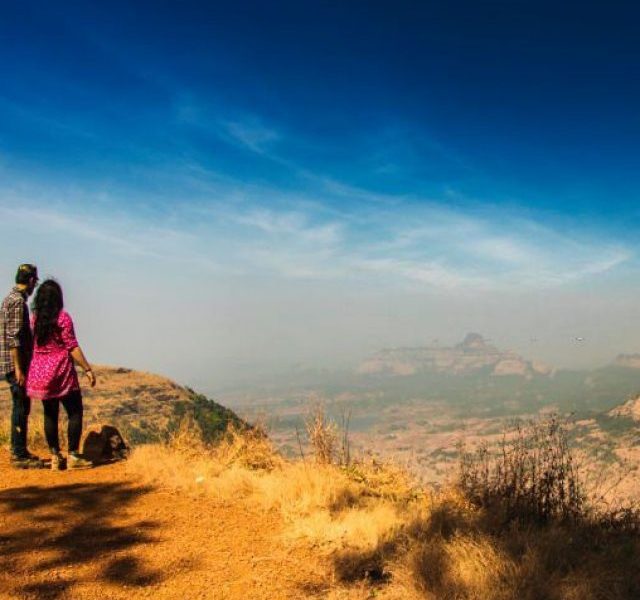 Maharashtra's Top Romantic Destinations For Couples