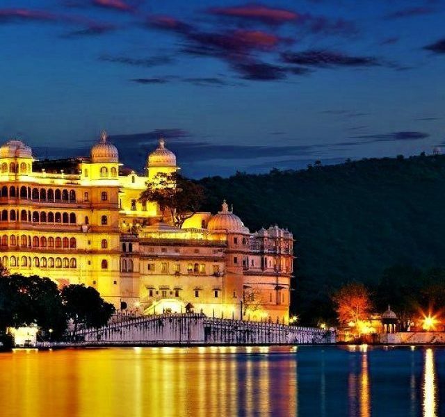 Udaipur - places to visit at night