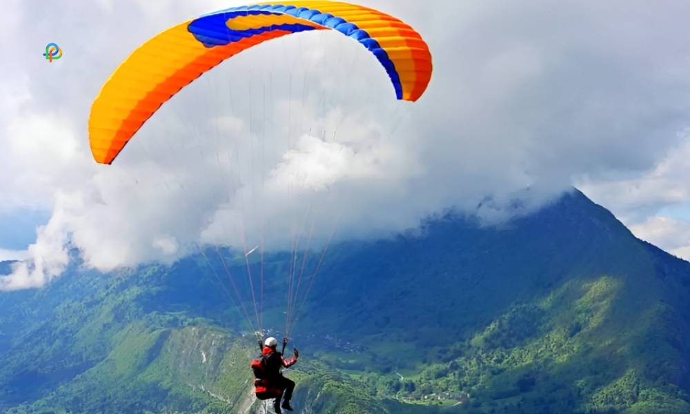 Paragliding In Munnar