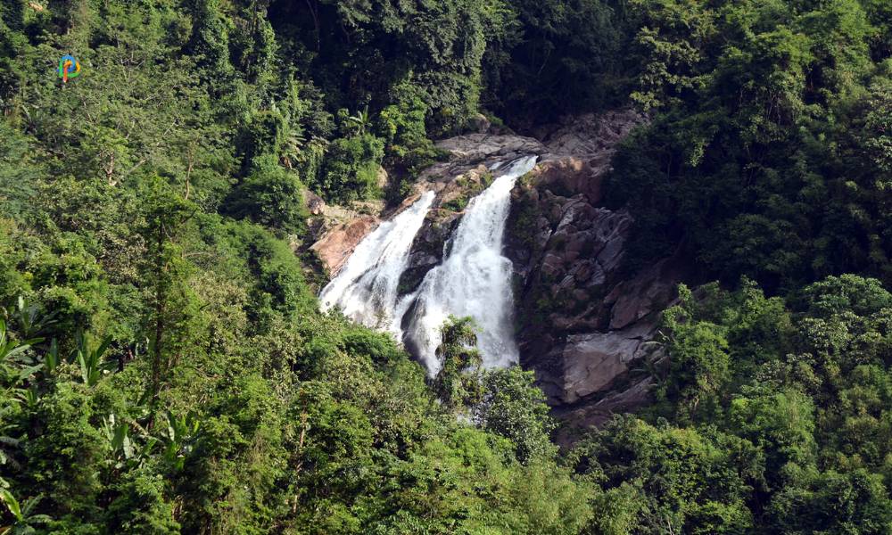 Re•nang Dare Falls